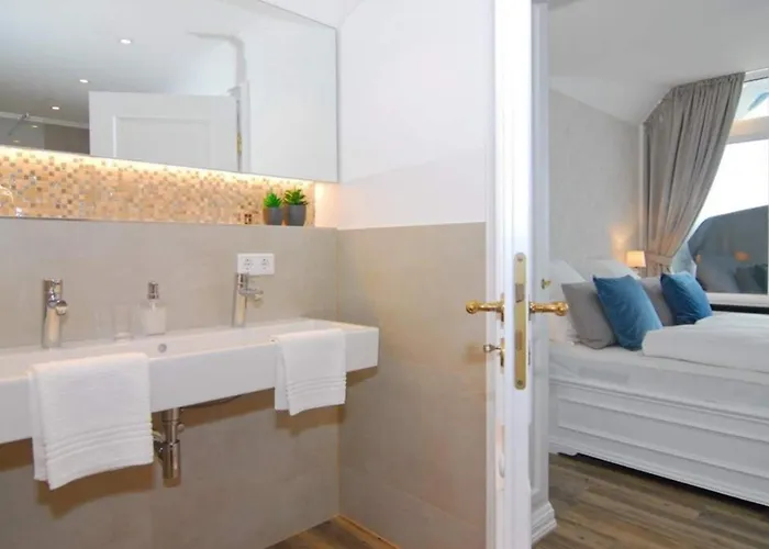 Metropol, Whg 331, Seeseite 14og Lägenhet *